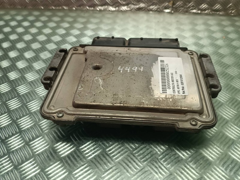 Recambio de centralita motor uce para opel astra h ber. referencia OEM IAM 0281012694  BOSCH