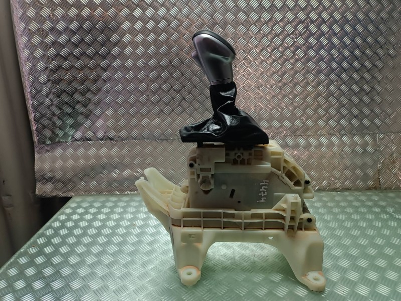 Recambio de palanca cambio para hyundai ioniq 5 5 referencia OEM IAM 46700F2210 FGLD1 12 PINES