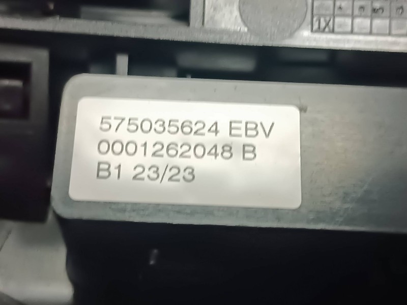 Recambio de luz interior para seat arona referencia OEM IAM 3V5867591A 0001262048 3B0035711B