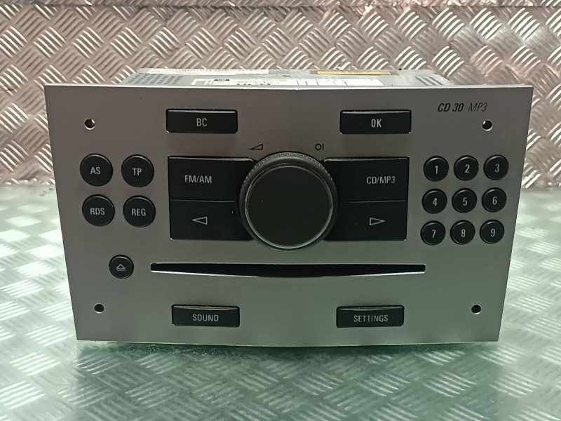 Recambio de sistema audio / radio cd para opel astra gtc referencia OEM IAM 13255554 47316088 DELPHI