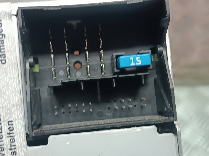 Recambio de sistema audio / radio cd para opel astra gtc referencia OEM IAM 13255554 47316088 DELPHI