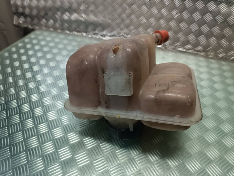 Recambio de deposito expansion para ford focus berlina (cak) referencia OEM IAM 3M5H8100AD  