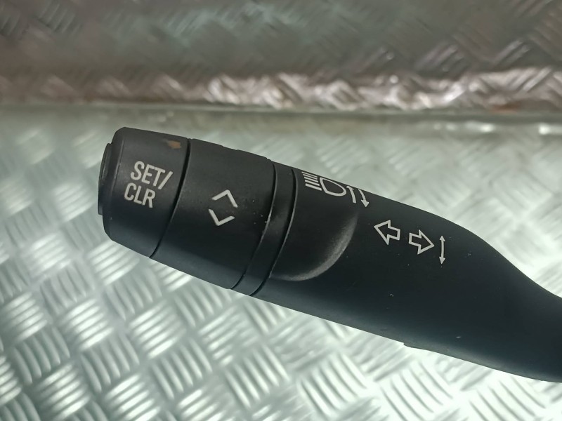 Recambio de mando multifuncion para opel mokka referencia OEM IAM 98406957YX LIMPIA LUCES