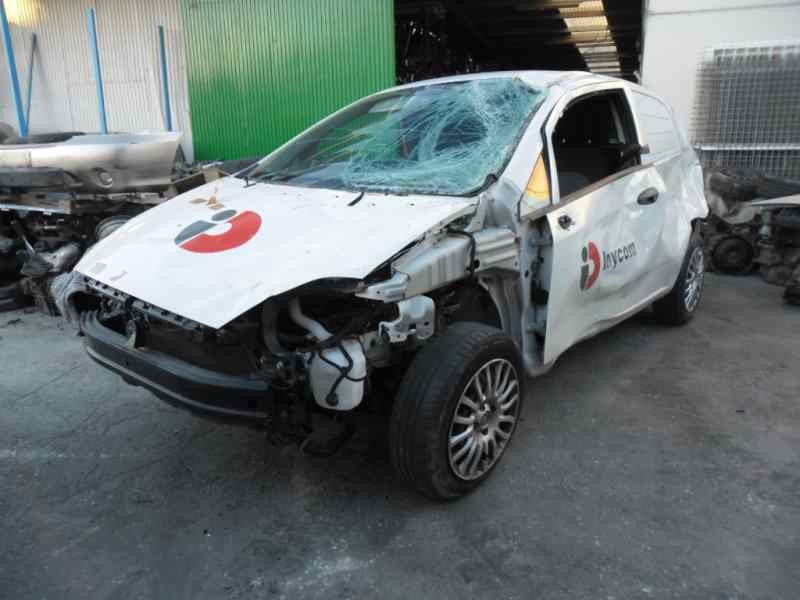 fiat grande punto (199) del año 2012