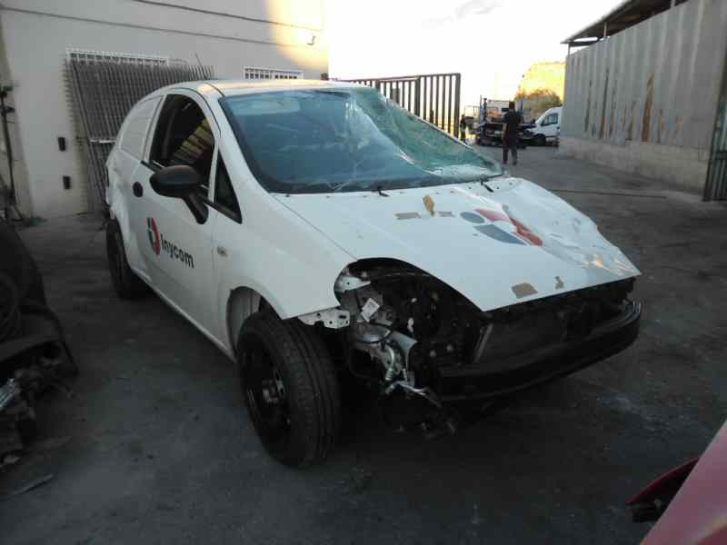 fiat grande punto (199) del año 2012