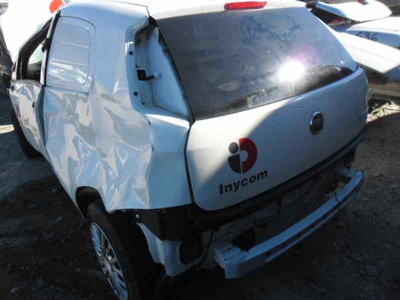 fiat grande punto (199) del año 2012