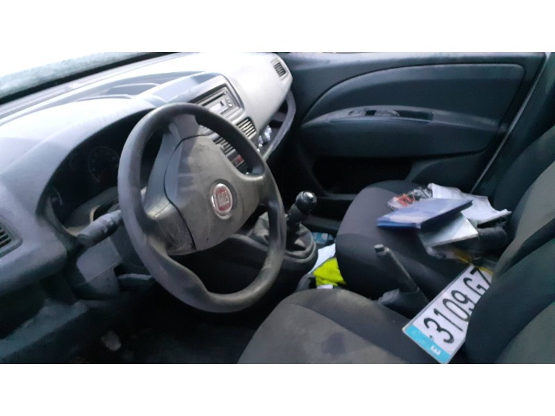 fiat doblo del año 2010