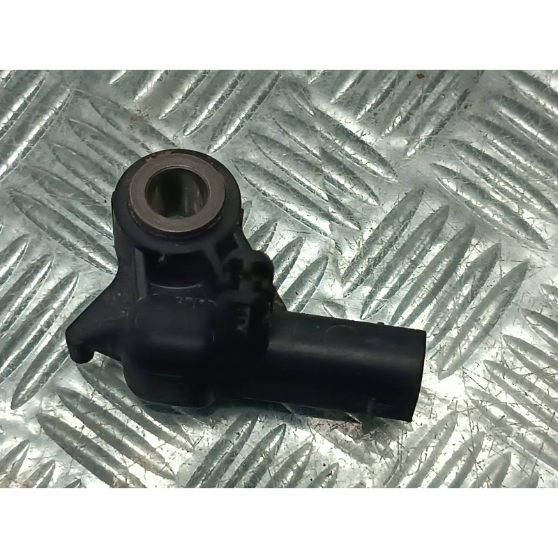 Recambio de sensor de impacto para mitsubishi eclipse cross referencia OEM IAM 8651A259  2 PINES