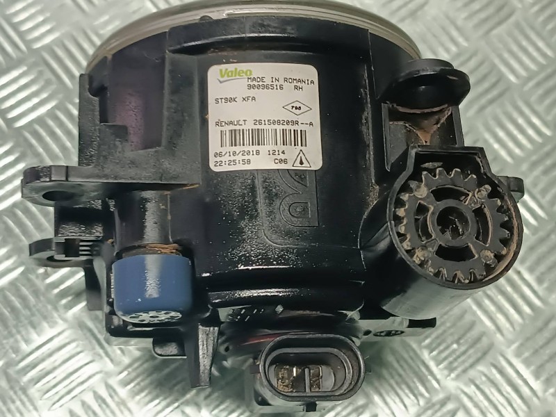 Recambio de faro antiniebla derecho para renault clio iv referencia OEM IAM 261508209R 90096516 2 PINES