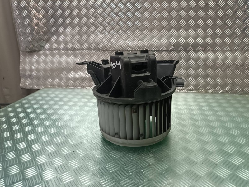 Recambio de motor calefaccion para fiat doblo referencia OEM IAM 507730100 507830100 2 PINES