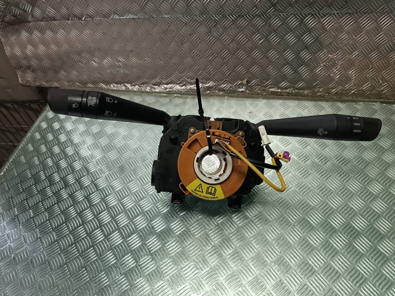 Recambio de mando multifuncion para fiat doblo referencia OEM IAM 07355042920 LIMPIA/LUCES 28152271