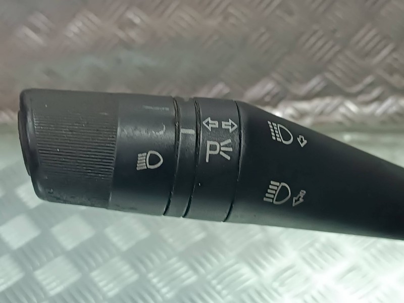 Recambio de mando multifuncion para fiat doblo referencia OEM IAM 07355042920 LIMPIA/LUCES 28152271