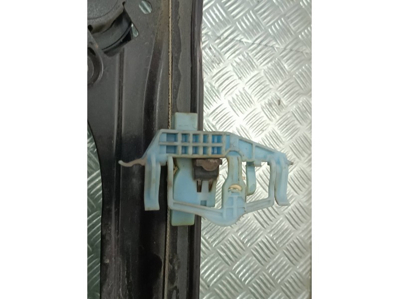 Recambio de elevalunas delantero derecho para fiat doblo referencia OEM IAM 43940080521 6 PINES 1060766