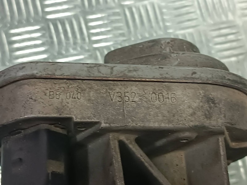 Recambio de caja mariposa para volkswagen touareg (7la) referencia OEM IAM 07Z128069A  4 PINES