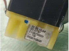 Recambio de mando luces para renault clio iv referencia OEM IAM 255676085R  E106703231 2