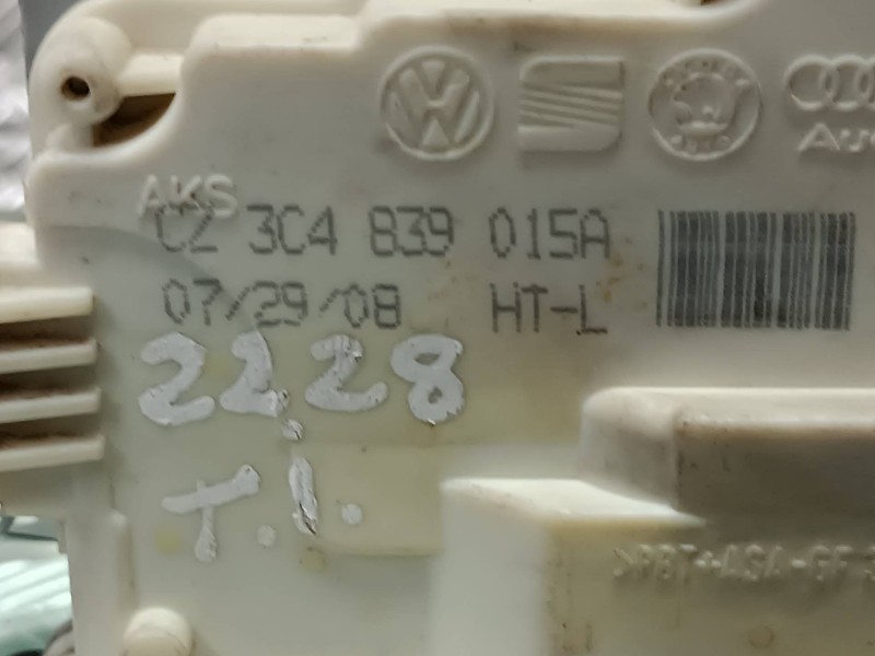 Recambio de cerradura puerta trasera izquierda para volkswagen tiguan (5n1) country referencia OEM IAM 3C4839015A 7 PINES ELECTR