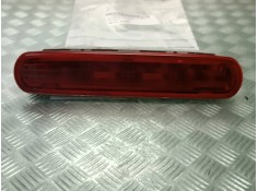 Recambio de luz central de freno para fiat doblo referencia OEM IAM E240037 5009 2 PINES