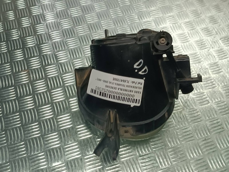 Recambio de faro antiniebla derecho para volkswagen touareg (7la) referencia OEM IAM 7L6941700E  