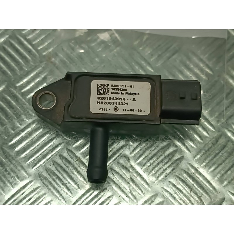 Recambio de sensor presion para renault megane iii berlina 5 p referencia OEM IAM 8201043914 H8200741321 3 PINES