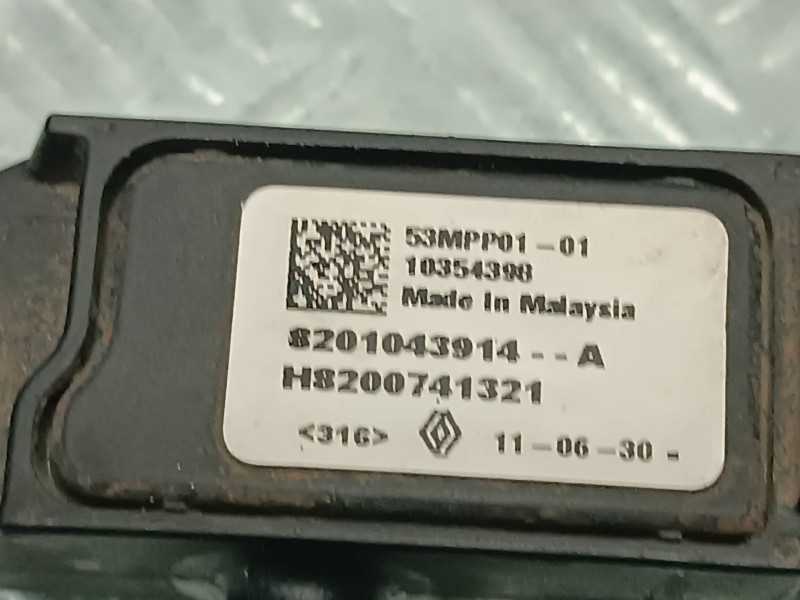 Recambio de sensor presion para renault megane iii berlina 5 p referencia OEM IAM 8201043914 H8200741321 3 PINES