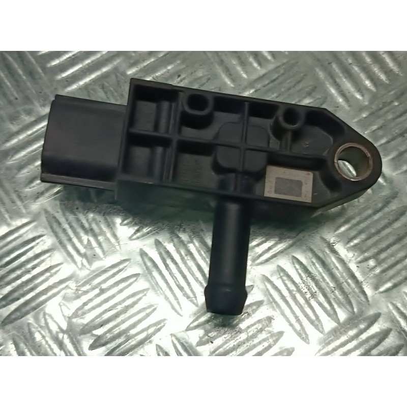 Recambio de sensor presion para renault megane iii berlina 5 p referencia OEM IAM 8201043914 H8200741321 3 PINES