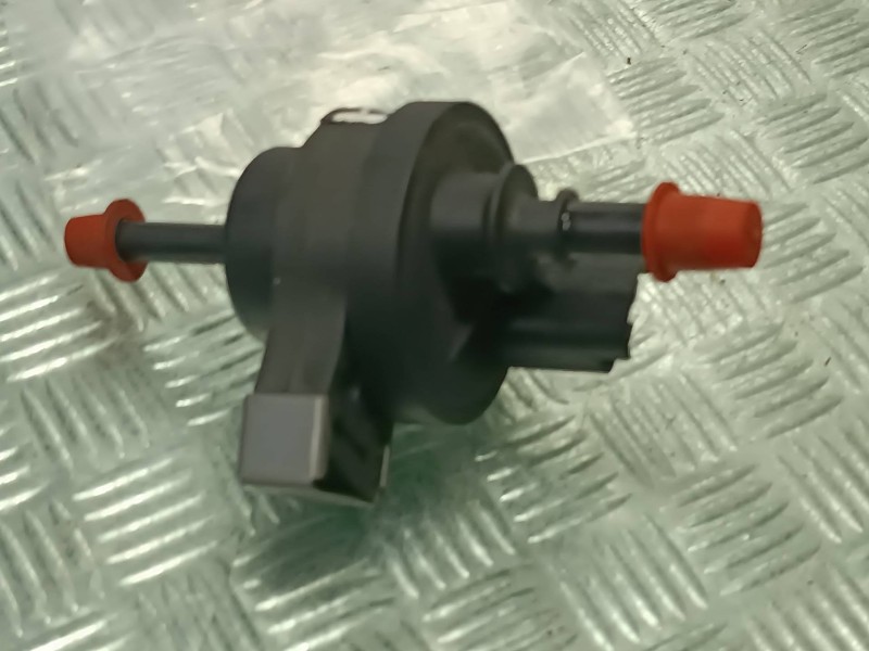 Recambio de valvula ralenti para nissan pulsar (c13) referencia OEM IAM V29036755  2 PINES