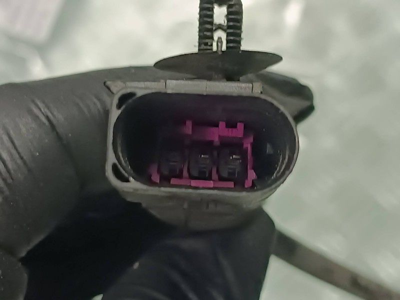 Recambio de sensor aceleracion para volkswagen touareg (7la) referencia OEM IAM 7L0907674  3 PINES