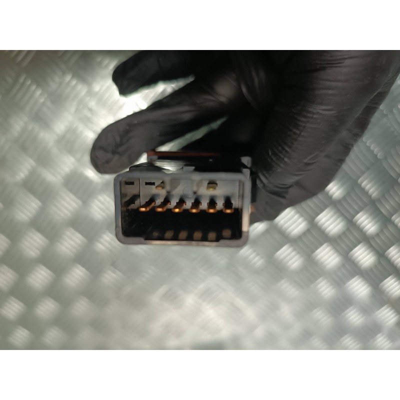 Recambio de warning para hyundai santa fe (bm) 2.2 crdi style 4x4 referencia OEM IAM 60310  6 PINES