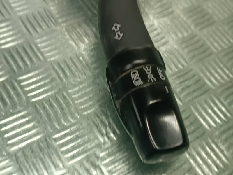 Recambio de mando luces para hyundai santa fe (bm) 2.2 crdi style 4x4 referencia OEM IAM 202004729  INTERMITENTES