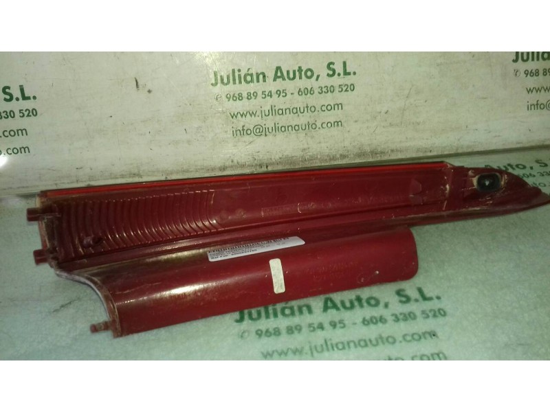 Recambio de piloto trasero derecho para citroen c4 berlina lx referencia OEM IAM 9655863780  SUPERIOR FALSO