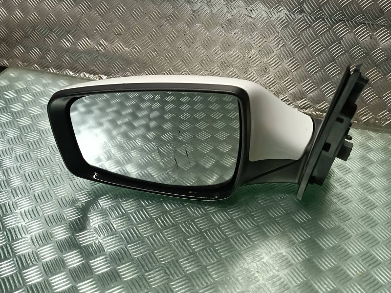 Recambio de retrovisor izquierdo para hyundai ix20 referencia OEM IAM E4023372 5 PINES ELECTRICO