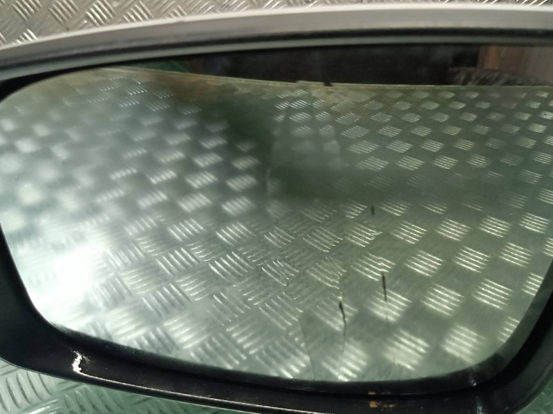 Recambio de retrovisor izquierdo para hyundai ix20 referencia OEM IAM E4023372 5 PINES ELECTRICO