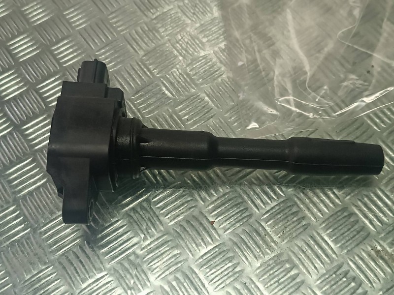 Recambio de bobina encendido para nissan pulsar (c13) referencia OEM IAM 224332428R 77350001 3 PINES