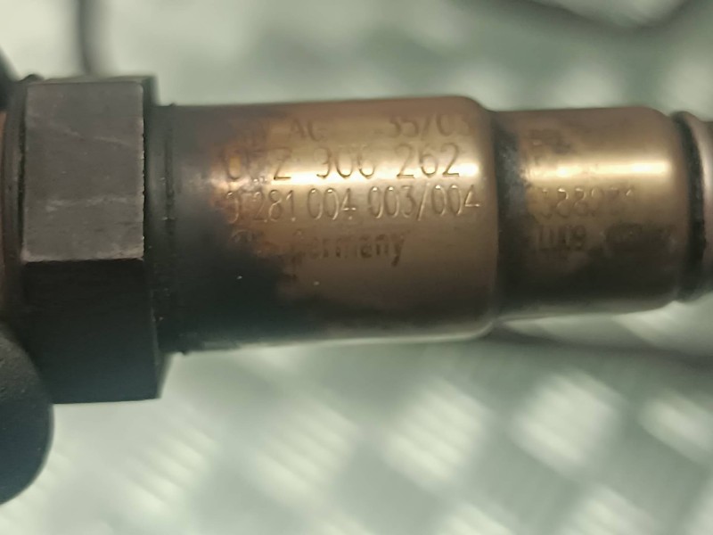 Recambio de sonda lambda para volkswagen touareg (7la) referencia OEM IAM 07Z906262 6 PINES 0281004003004