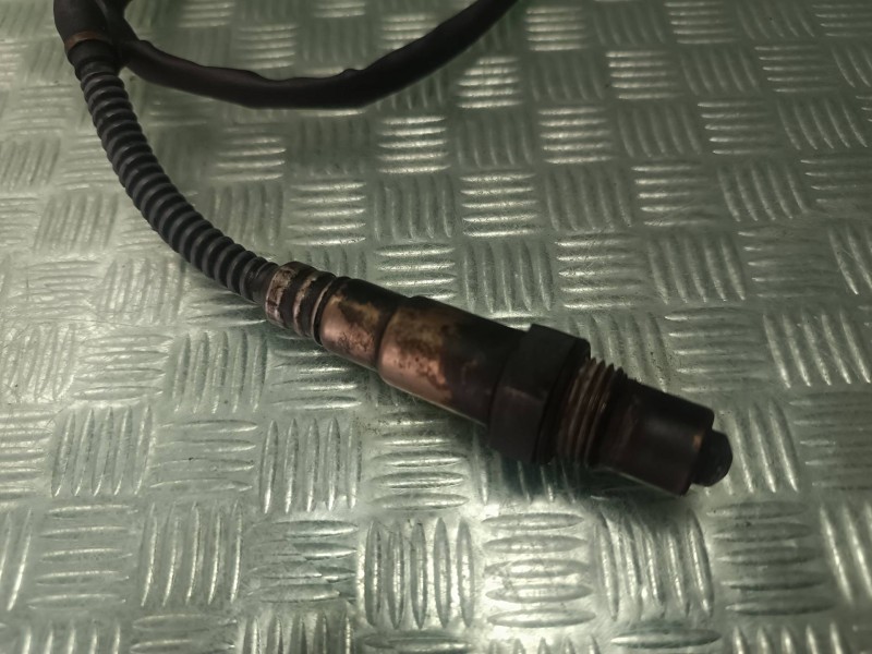 Recambio de sonda lambda para volkswagen touareg (7la) referencia OEM IAM 07Z906262 6 PINES 0281004003004