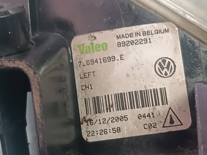 Recambio de faro antiniebla izquierdo para volkswagen touareg (7la) referencia OEM IAM 7L6941699E  2 PINES