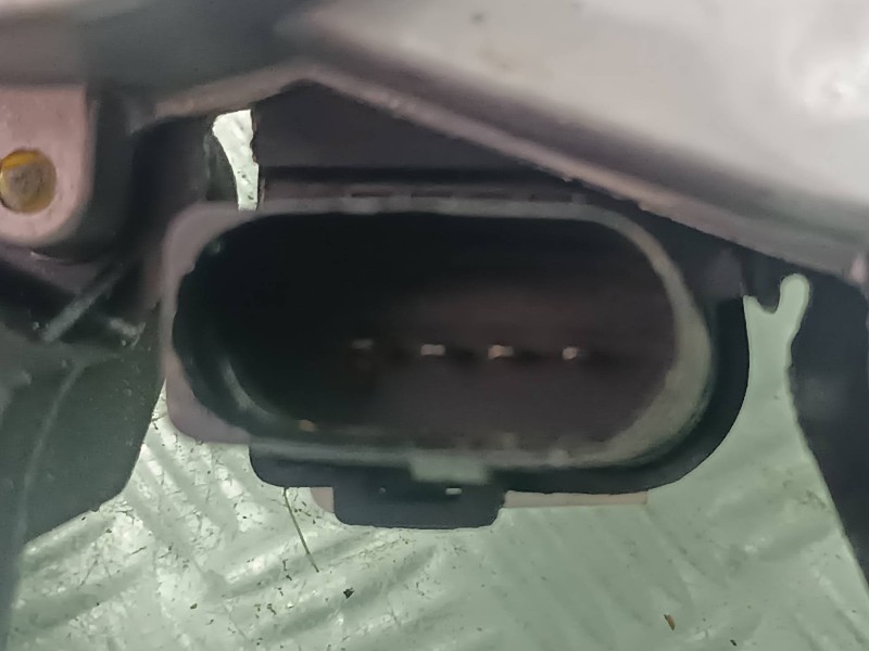 Recambio de motor limpia trasero para hyundai ix20 referencia OEM IAM 987001K010 4 PINES VALEO