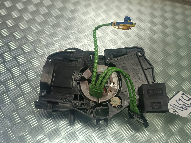 Recambio de anillo airbag para renault clio iv referencia OEM IAM E106703231   Recambio de anillo airbag para renault clio iv referencia OEM IAM E106703231