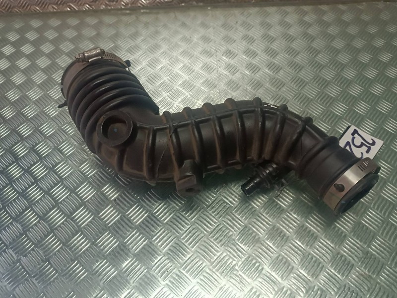 Recambio de tubo aspiracion admision para nissan pulsar (c13) referencia OEM IAM   