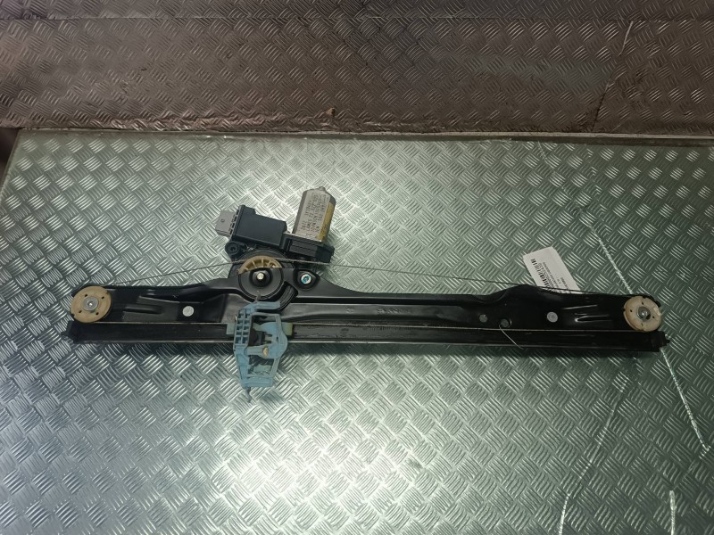 Recambio de elevalunas delantero izquierdo para fiat doblo referencia OEM IAM 51810880 6 PINES 34940080521