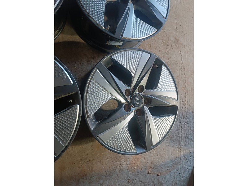 Recambio de juego llantas para hyundai ioniq 5 5 referencia OEM IAM 52910G2600 7JX17 ET53