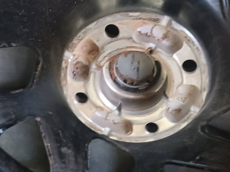 Recambio de juego llantas para opel mokka referencia OEM IAM 9835097480 6.5JX17 CH4-32 