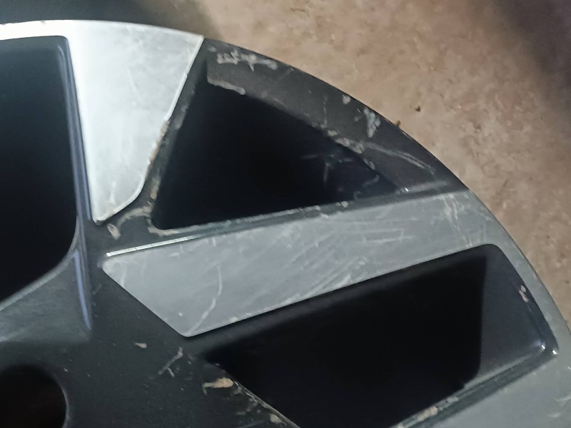 Recambio de juego llantas para opel mokka referencia OEM IAM 9835097480 6.5JX17 CH4-32 