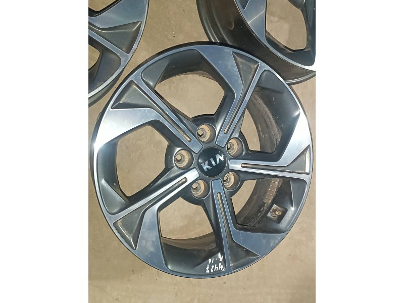 Recambio de juego llantas para kia xceed referencia OEM IAM 52910J7700 6.5JX16H2 ET 40