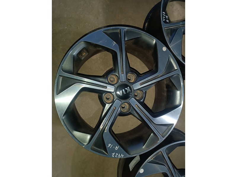 Recambio de juego llantas para kia xceed referencia OEM IAM 52910J7700 6.5JX16H2 ET 40