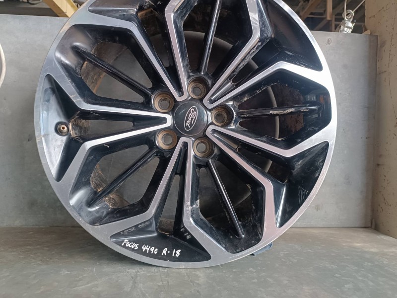 Recambio de llanta para ford focus referencia OEM IAM JX7C1007H1A E 8.0JX18H2 