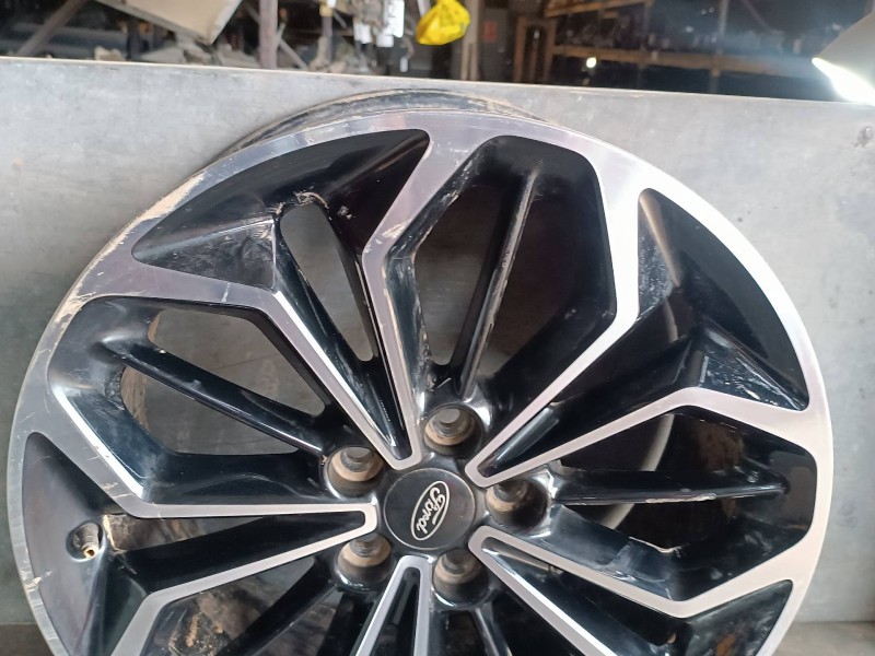 Recambio de llanta para ford focus referencia OEM IAM JX7C1007H1A E 8.0JX18H2 