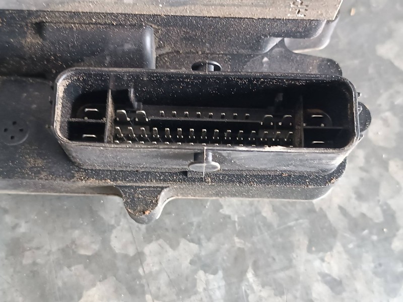 Recambio de abs para hyundai ioniq 5 5 referencia OEM IAM 58500G2700 BH60164I01 