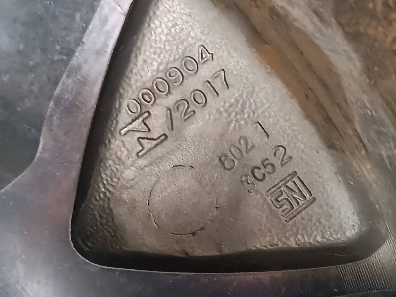 Recambio de juego llantas para mitsubishi eclipse cross referencia OEM IAM 000904 7JX18 ET38