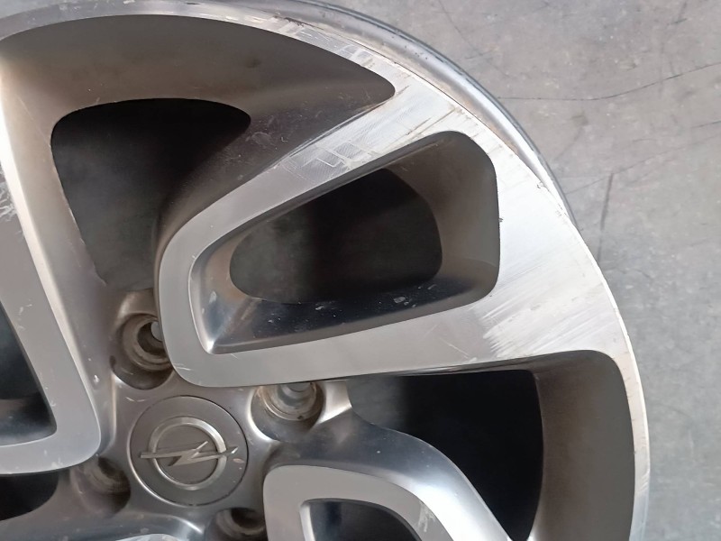 Recambio de juego llantas para opel crossland x referencia OEM IAM 39007897 16X6.5J 